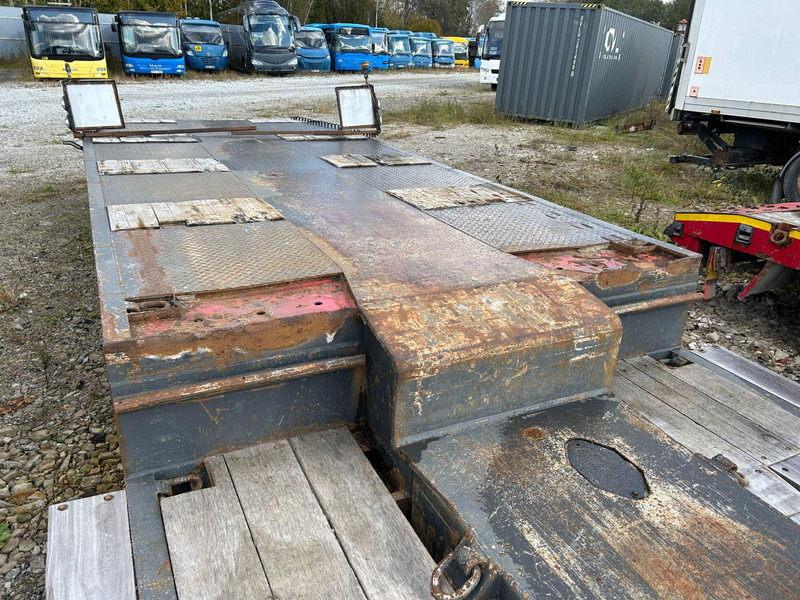 عربة مسطحة منخفضة نصف مقطورة Goldhofer STZ-VL4: صور 8