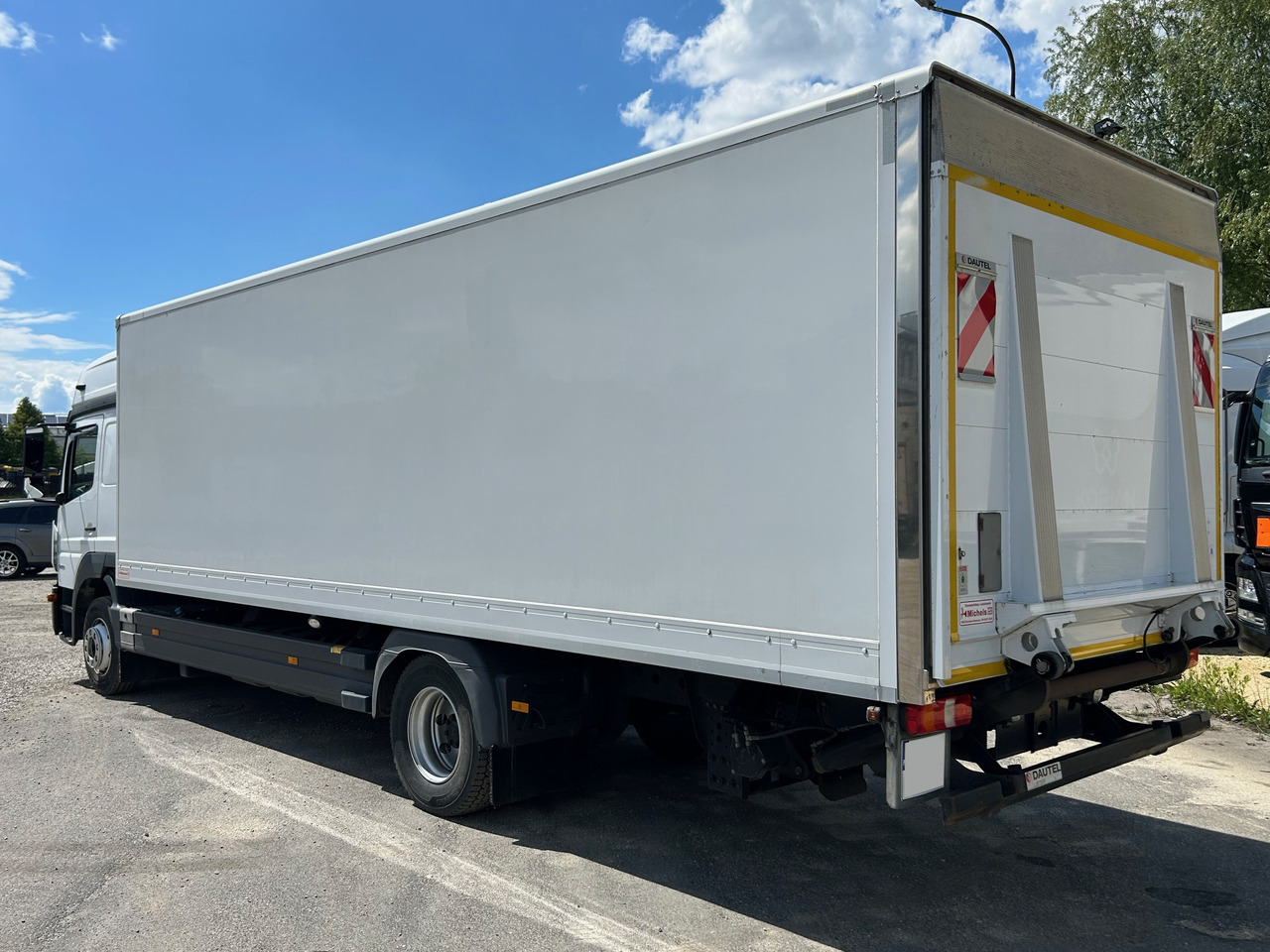 MERCEDES-BENZ ATEGO 1230 / BIGSPACE / 2020 / KOFFER 19 EPAL / LBW 2T - بصندوق مغلق شاحنة: صور 4 MERCEDES-BENZ ATEGO 1230 / BIGSPACE / 2020 / KOFFER 19 EPAL / LBW 2T - بصندوق مغلق شاحنة: صور 4
