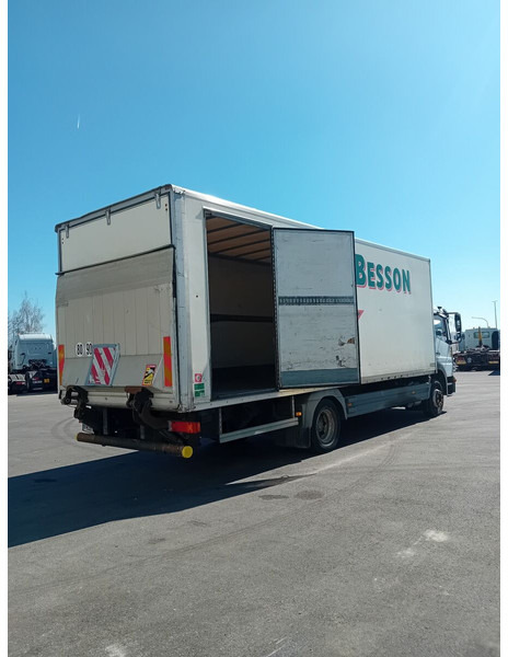 Mercedes-Benz Atego 1222 - بصندوق مغلق شاحنة: صور 3 Mercedes-Benz Atego 1222 - بصندوق مغلق شاحنة: صور 3