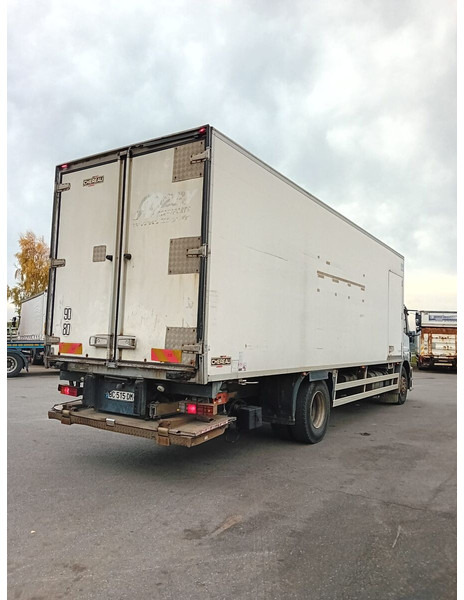 Mercedes-Benz Axor 1833 - مبردة شاحنة: صور 4 Mercedes-Benz Axor 1833 - مبردة شاحنة: صور 4