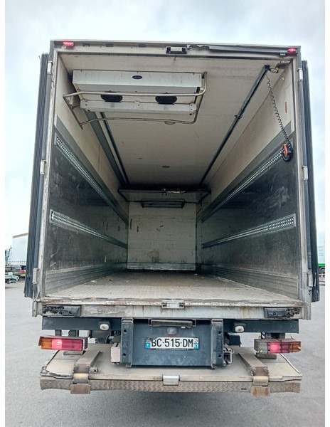Mercedes-Benz Axor 1833 - مبردة شاحنة: صور 3 Mercedes-Benz Axor 1833 - مبردة شاحنة: صور 3