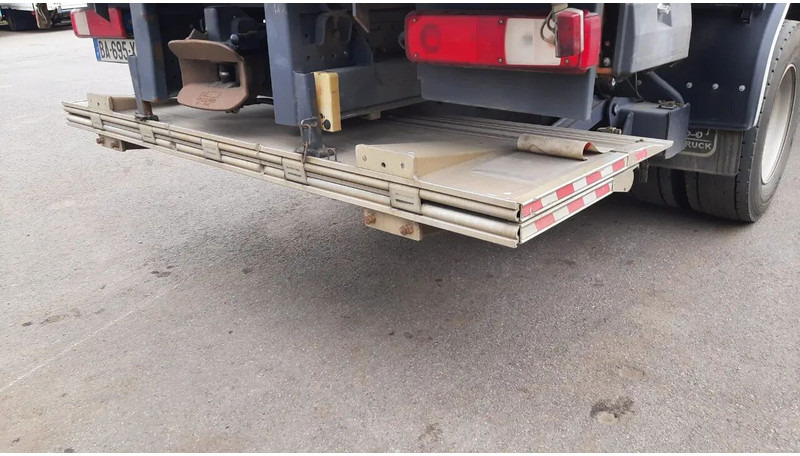 Renault Premium 370 DXI - شاحنة ستارة: صور 3 Renault Premium 370 DXI - شاحنة ستارة: صور 3