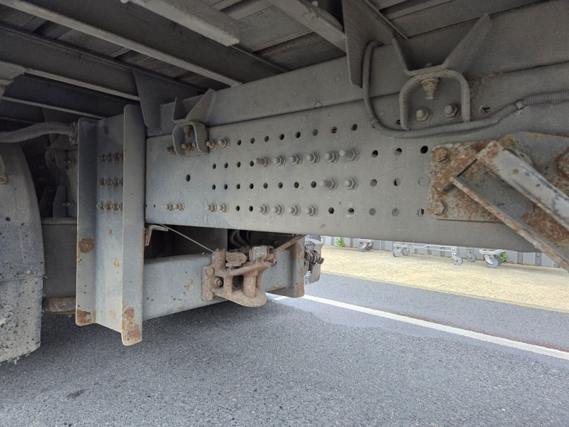 Renault Premium 460dxi - شاحنة ستارة: صور 3 Renault Premium 460dxi - شاحنة ستارة: صور 3