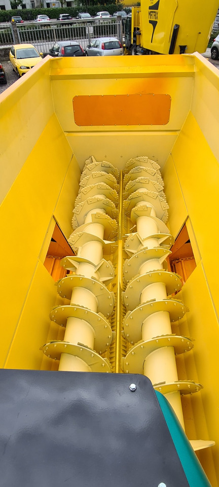 ITALMIX MATRIX MOSTER - آلة خلط وتوزيع الأعلاف: صور 4 ITALMIX MATRIX MOSTER - آلة خلط وتوزيع الأعلاف: صور 4