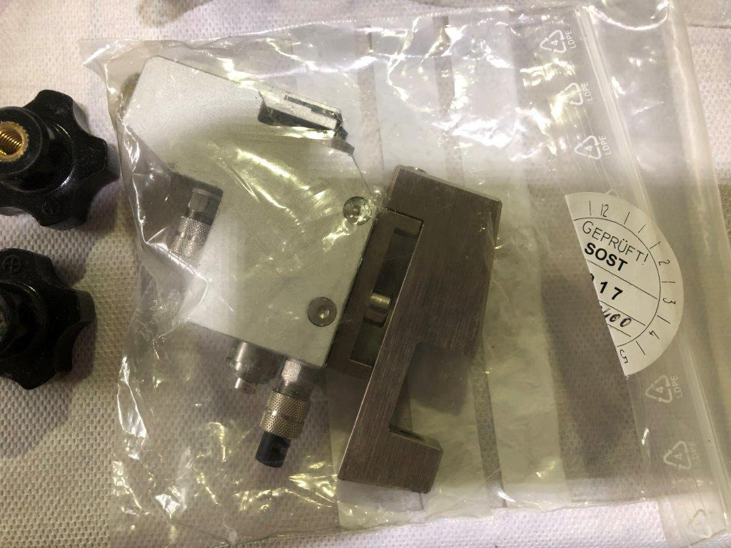 Baumer HHS C-210 cold gluing device - آلة الطي: صور 3 Baumer HHS C-210 cold gluing device - آلة الطي: صور 3