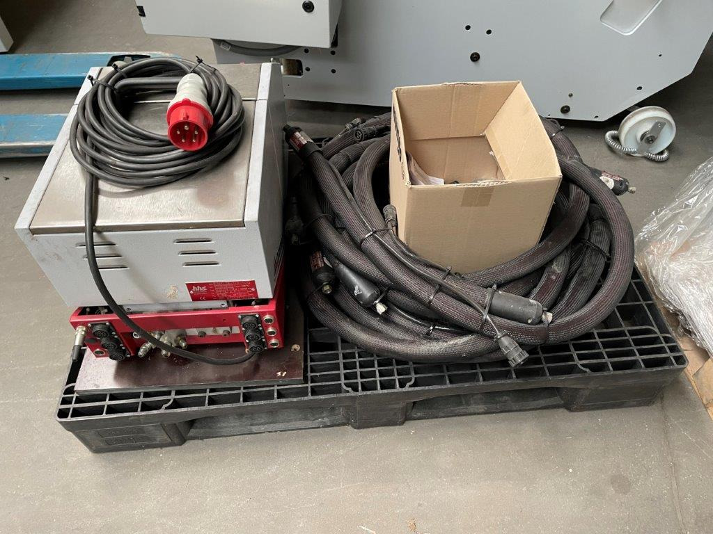 آلة تجليد Baumer HHS Hotmelt Gluing System with C 1100-8 Controler and HHS HMP-08-1x6-PDE: صور 8