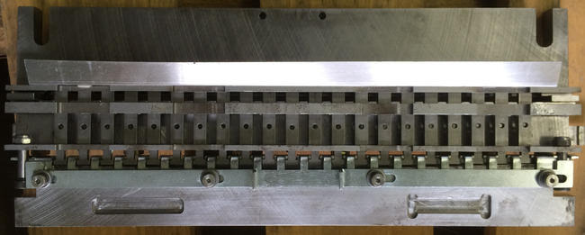 GBC AP-2 automatic punching machine - آلة تجليد: صور 4 GBC AP-2 automatic punching machine - آلة تجليد: صور 4
