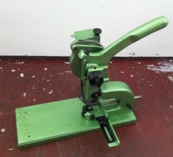 Hang Piccolo oiling machine - آلات الطباعة: صور 1 Hang Piccolo oiling machine - آلات الطباعة: صور 1