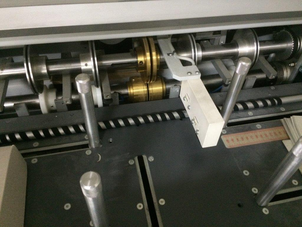 Heidelberg Eurobind EB-500 Single-Column Hotmelt Adhesive Binder - آلة تجليد: صور 2 Heidelberg Eurobind EB-500 Single-Column Hotmelt Adhesive Binder - آلة تجليد: صور 2