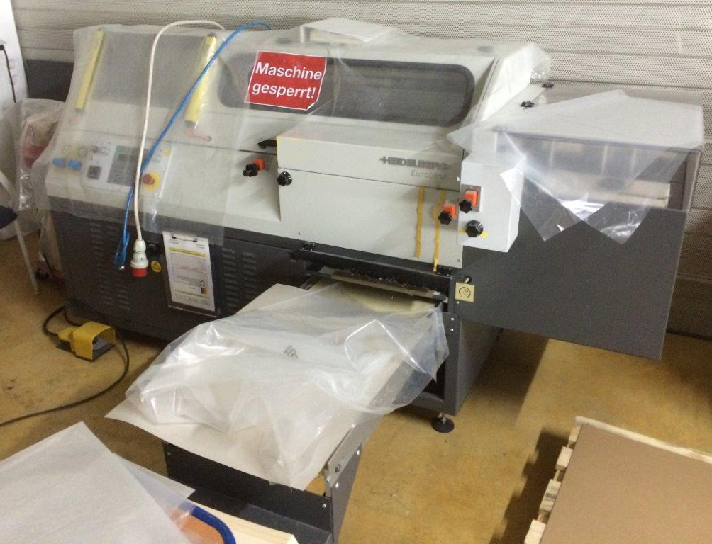 Heidelberg Eurobind EB-500 Single-Column Hotmelt Adhesive Binder - آلة تجليد: صور 1 Heidelberg Eurobind EB-500 Single-Column Hotmelt Adhesive Binder - آلة تجليد: صور 1