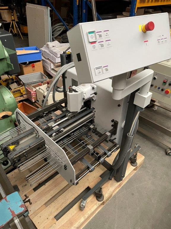 Heidelberg steel VFZ-52 H four-part folding unit - آلة الطي: صور 2 Heidelberg steel VFZ-52 H four-part folding unit - آلة الطي: صور 2
