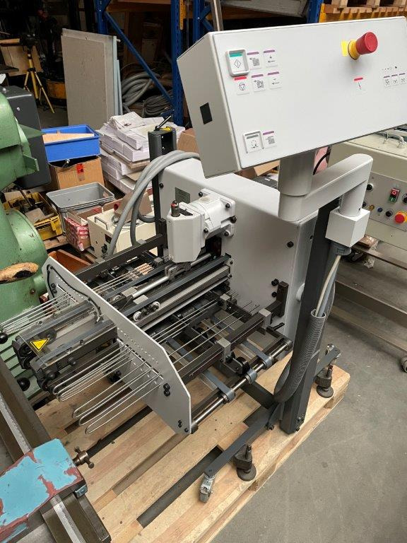 Heidelberg steel VFZ-52 H four-part folding unit - آلة الطي: صور 1 Heidelberg steel VFZ-52 H four-part folding unit - آلة الطي: صور 1