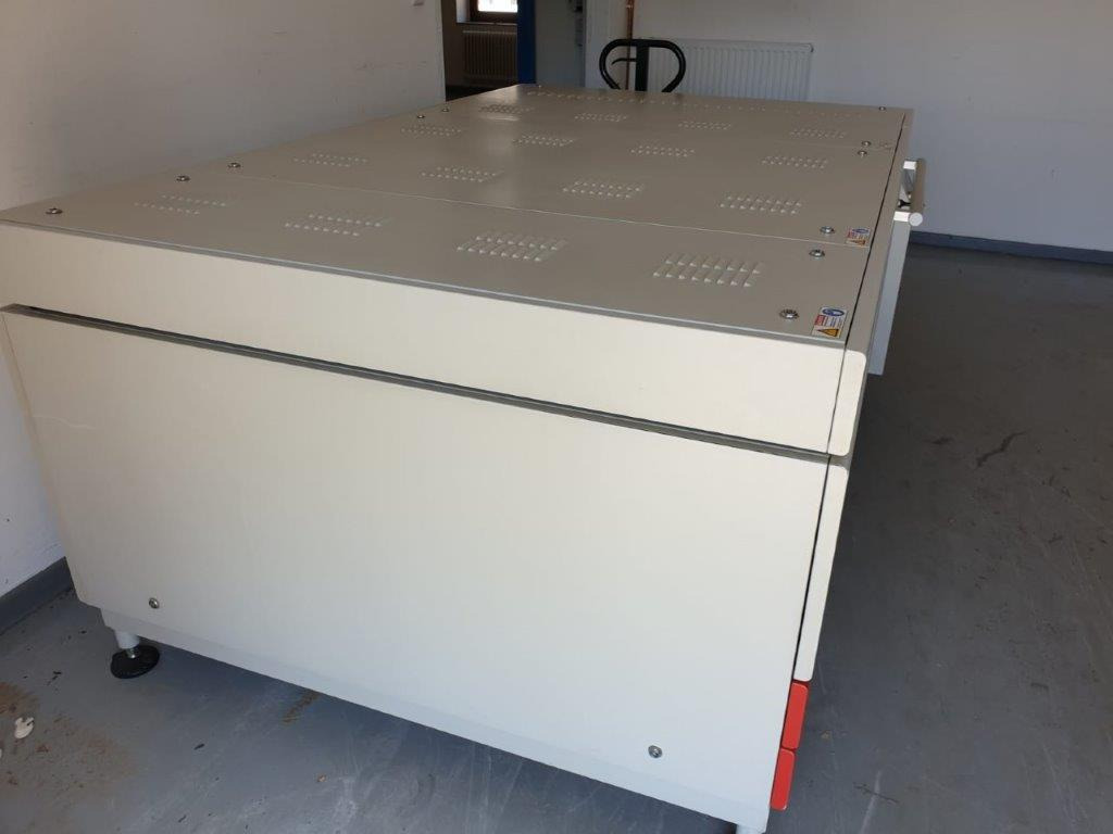 Light Finisher Dupont Cyrel 4260 Expo - آلات الطباعة: صور 5 Light Finisher Dupont Cyrel 4260 Expo - آلات الطباعة: صور 5