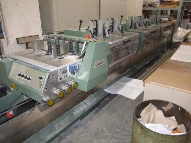 Muller Martini Valore Saddle Stitcher - آلات الطباعة: صور 1 Muller Martini Valore Saddle Stitcher - آلات الطباعة: صور 1