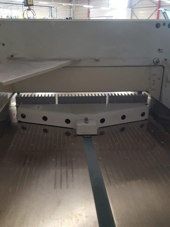 Polar Mohr High Speed Cutter Polar 115 ED - آلة قطع الورق: صور 5 Polar Mohr High Speed Cutter Polar 115 ED - آلة قطع الورق: صور 5