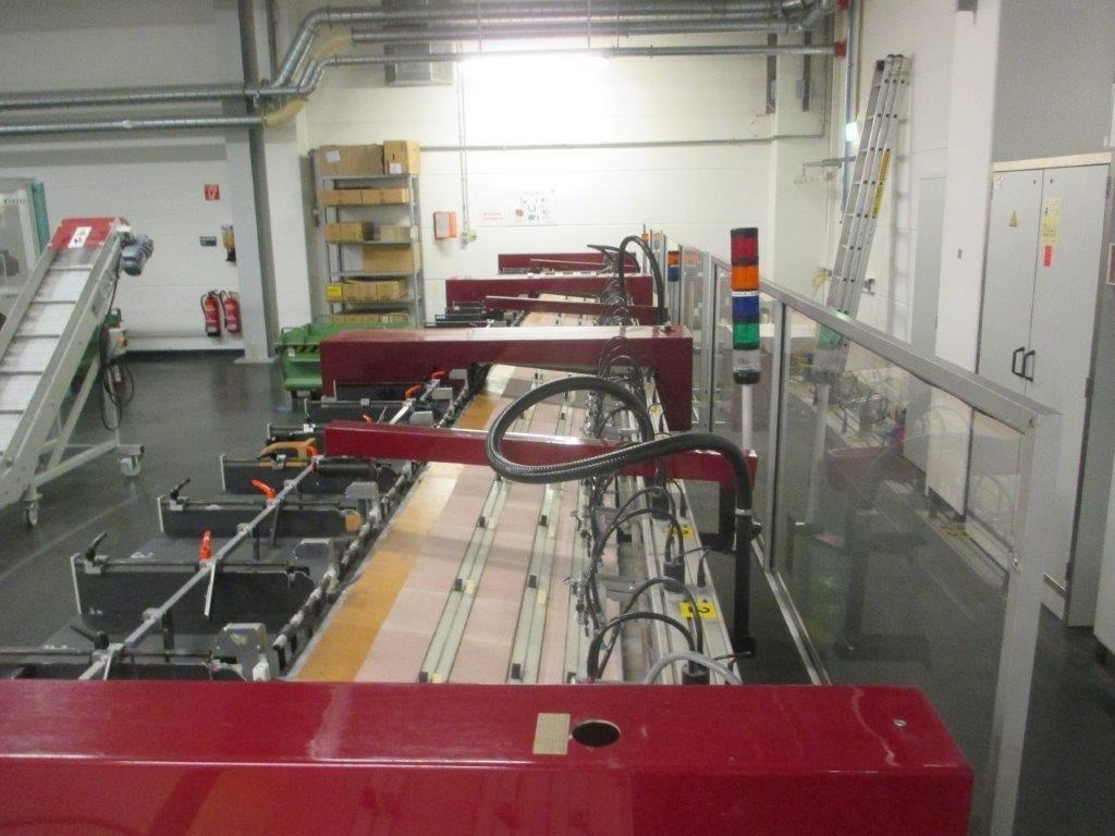 آلات الطباعة Setmaster 22 Stations A 3 Oversize Belt Transport System Gathering Machine: صور 11 آلات الطباعة Setmaster 22 Stations A 3 Oversize Belt Transport System Gathering Machine: صور 11