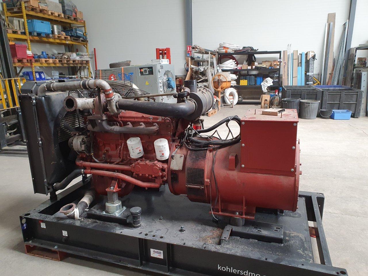 130 kVa IVECO 8061 SRI TURBO - مجموعة المولدات: صور 2 130 kVa IVECO 8061 SRI TURBO - مجموعة المولدات: صور 2