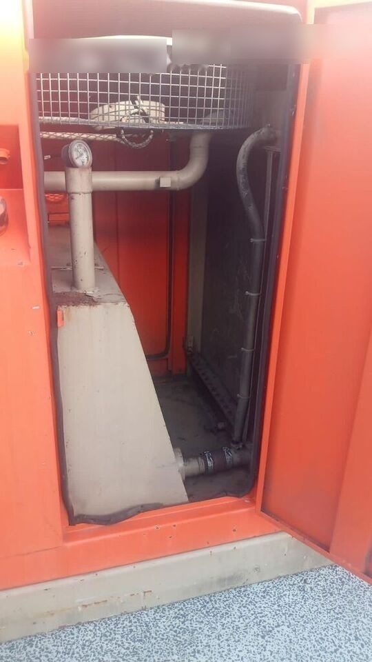 Aggreko Cummins 330 kVa - مجموعة المولدات: صور 3 Aggreko Cummins 330 kVa - مجموعة المولدات: صور 3