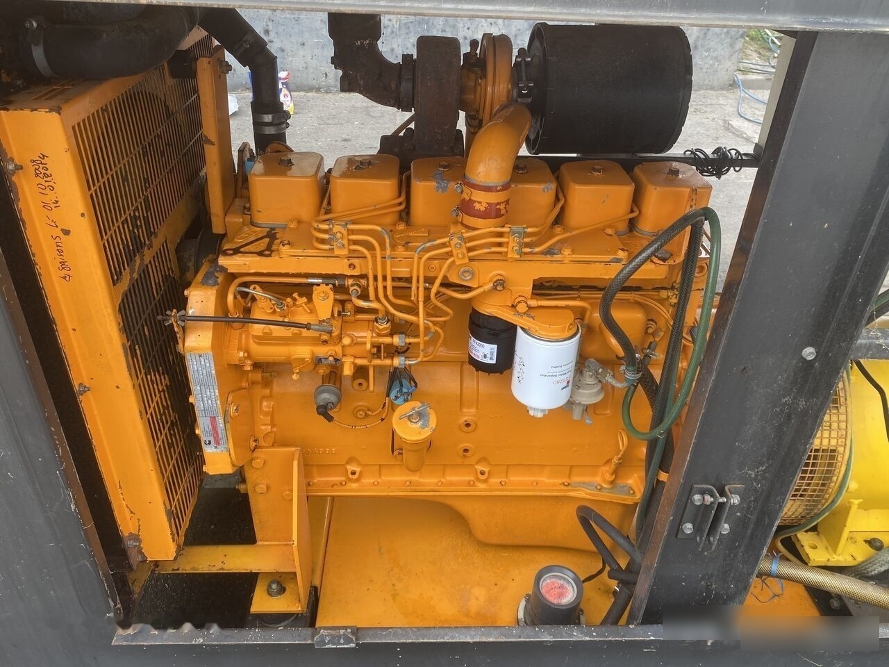 SDMO 100 kVa Cummins 6BT5.9 - مجموعة المولدات: صور 4 SDMO 100 kVa Cummins 6BT5.9 - مجموعة المولدات: صور 4