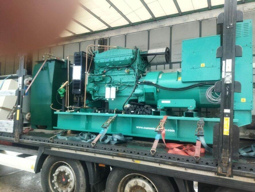 Cummins Generator Cummins C440 D5 - مجموعة المولدات: صور 1 Cummins Generator Cummins C440 D5 - مجموعة المولدات: صور 1