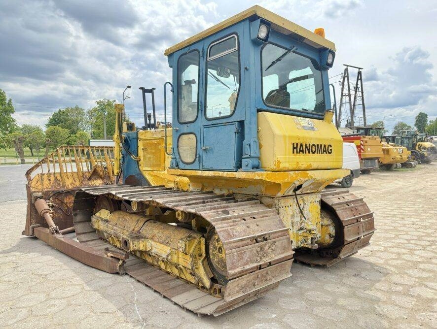 Hanomag D680E LGP - بلدوزر: صور 3 Hanomag D680E LGP - بلدوزر: صور 3