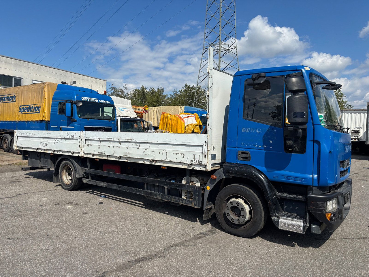 Iveco ML125E25 7.1m Retarder - شاحنات مسطحة: صور 2 Iveco ML125E25 7.1m Retarder - شاحنات مسطحة: صور 2