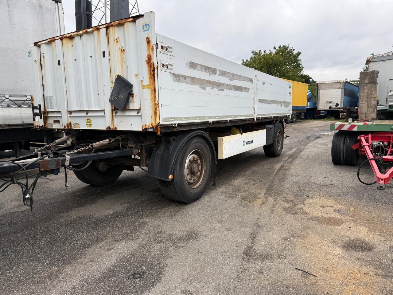 Krone AZ Baustoffe Alu BPW HU möglich - مقطورات مسطحة: صور 1 Krone AZ Baustoffe Alu BPW HU möglich - مقطورات مسطحة: صور 1