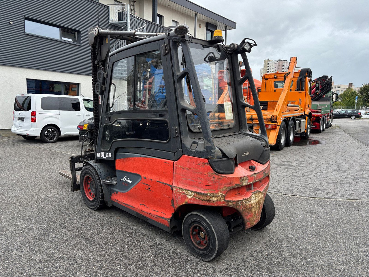 Linde E 50HL-01 Triplex Teleskopgabel - رافعة شوكية كهربائية: صور 4 Linde E 50HL-01 Triplex Teleskopgabel - رافعة شوكية كهربائية: صور 4