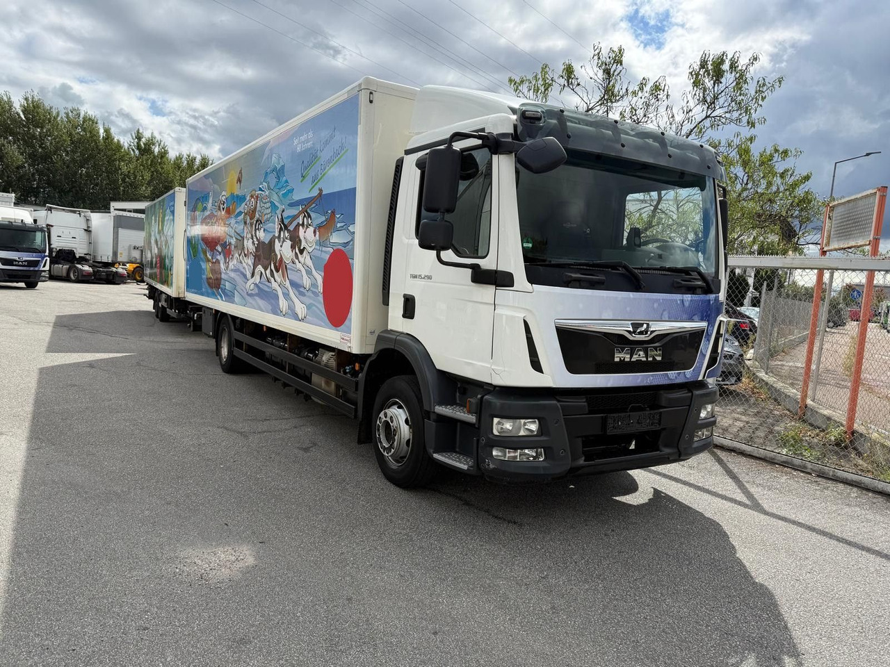 MAN TGM 15.290 kein 12.250 - بصندوق مغلق شاحنة: صور 2 MAN TGM 15.290 kein 12.250 - بصندوق مغلق شاحنة: صور 2