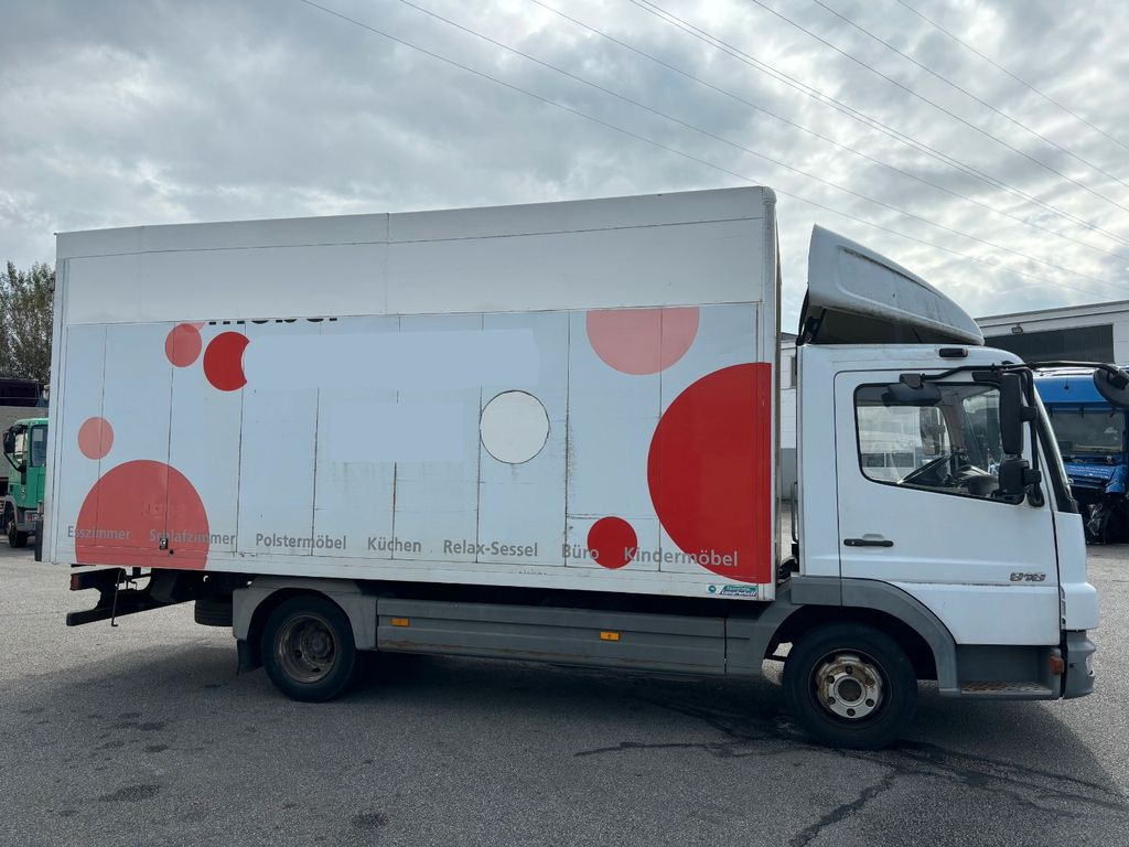 Mercedes-Benz 818 Kurze Radstand Blattfederung - الشاحنات الصغيرة صندوق مغلق: صور 2 Mercedes-Benz 818 Kurze Radstand Blattfederung - الشاحنات الصغيرة صندوق مغلق: صور 2