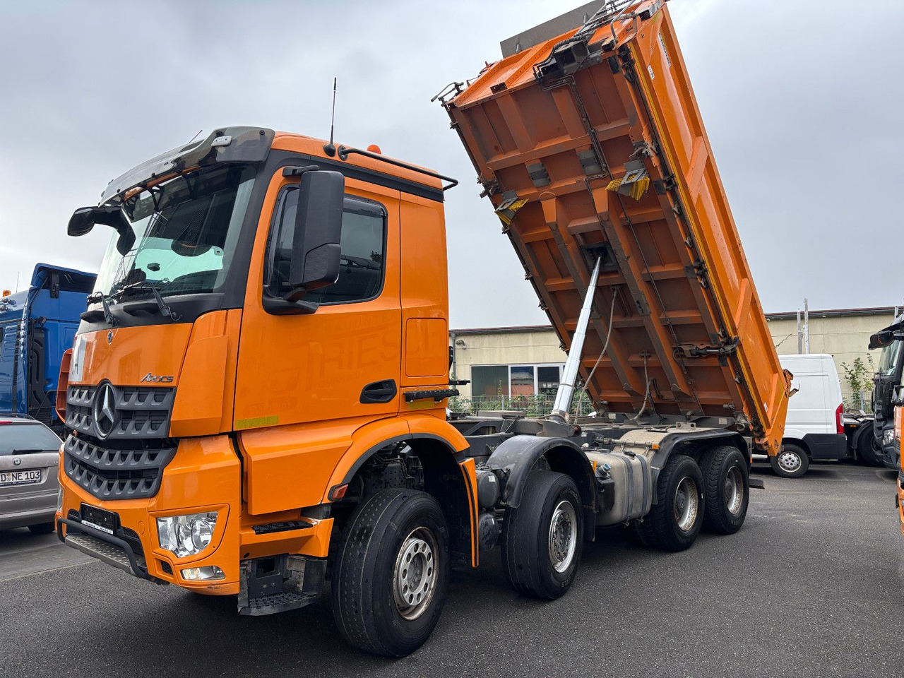 Mercedes-Benz Arocs 3248 8x4 MP5 Bordmatik/Klima/Plane - قلابات: صور 3 Mercedes-Benz Arocs 3248 8x4 MP5 Bordmatik/Klima/Plane - قلابات: صور 3
