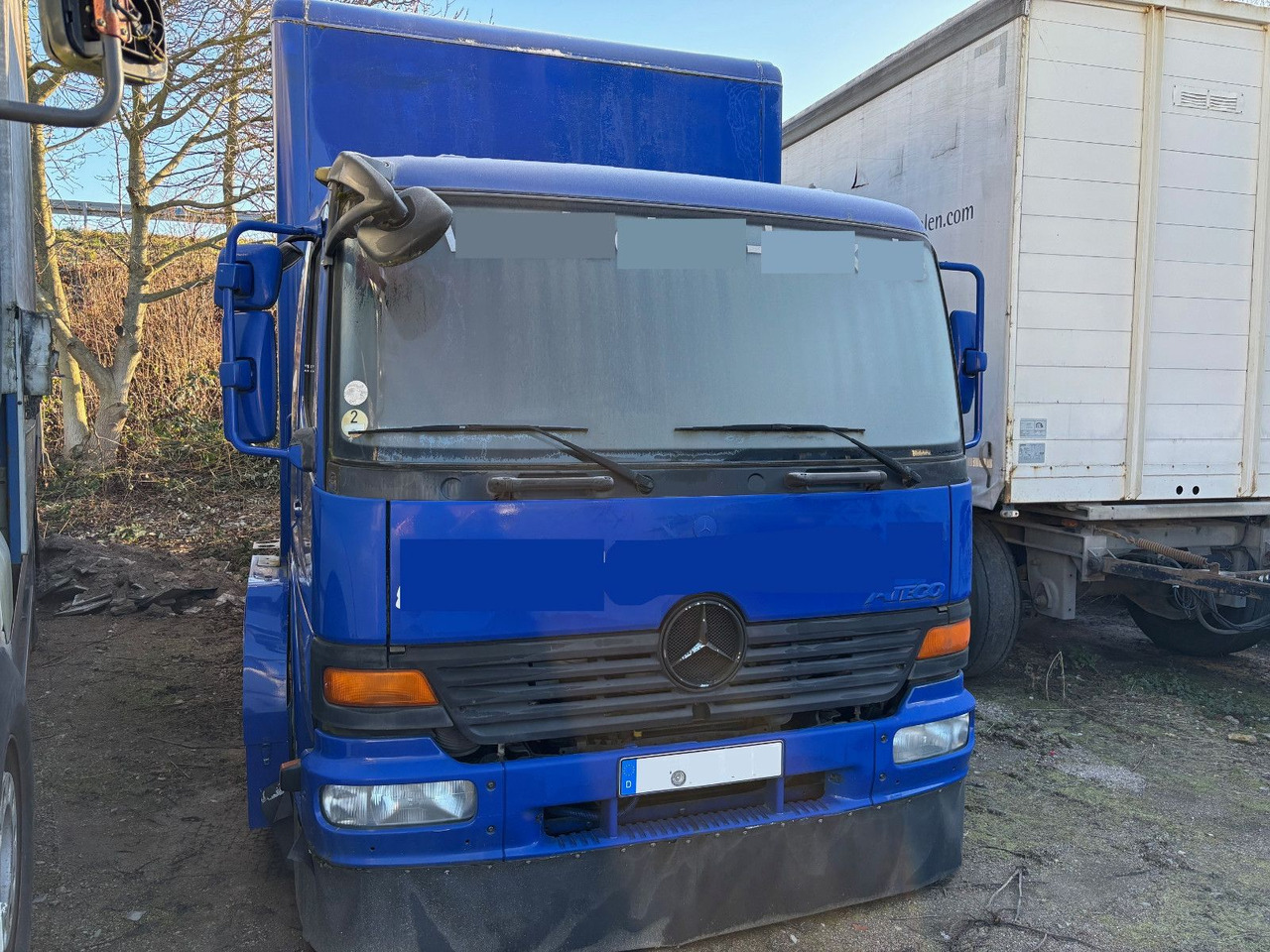 Mercedes-Benz Atego 815 817 818/Partywagen/Tour Lkw Mercedes-Benz Atego 815 817 818/Partywagen/Tour Lkw - الشاحنات الصغيرة صندوق مغلق: صور 4 Mercedes-Benz Atego 815 817 818/Partywagen/Tour Lkw Mercedes-Benz Atego 815 817 818/Partywagen/Tour Lkw - الشاحنات الصغيرة صندوق مغلق: صور 4