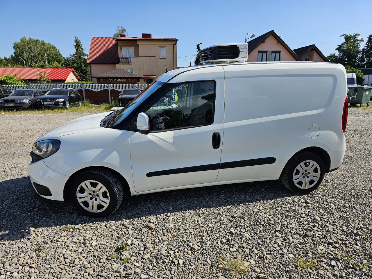 FIAT DOBLO CHLODNIA MROZNIA CARRIER KLIMA EURO6 - الشاحنات الصغيرة المبردة: صور 5 FIAT DOBLO CHLODNIA MROZNIA CARRIER KLIMA EURO6 - الشاحنات الصغيرة المبردة: صور 5