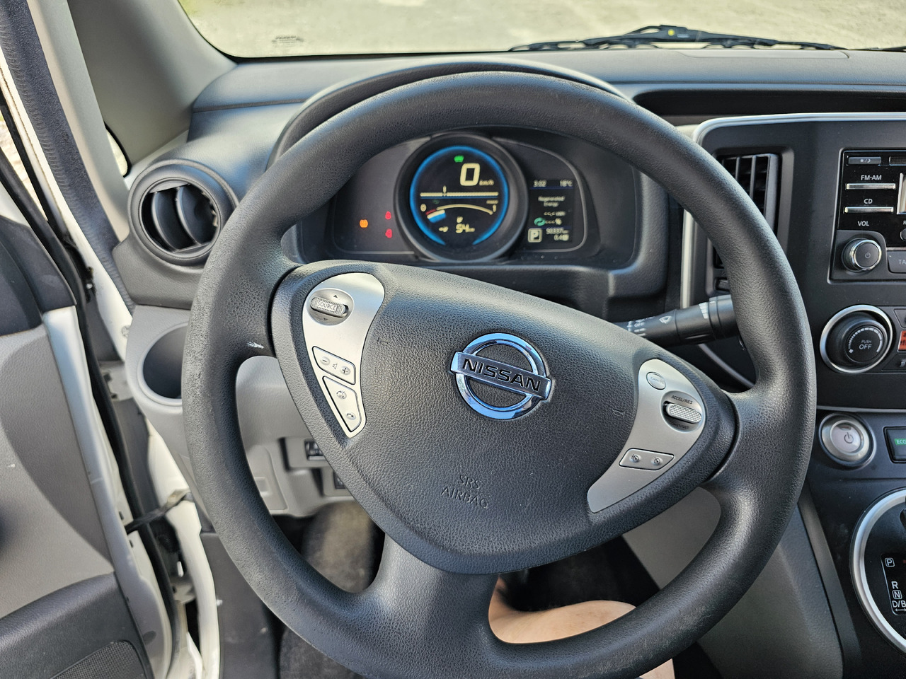 تأجير NISSAN E-NV200 ELEKTRYCZNY 40 KV 250 km KLIMA KAMERA NISSAN E-NV200 ELEKTRYCZNY 40 KV 250 km KLIMA KAMERA: صور 10 تأجير NISSAN E-NV200 ELEKTRYCZNY 40 KV 250 km KLIMA KAMERA NISSAN E-NV200 ELEKTRYCZNY 40 KV 250 km KLIMA KAMERA: صور 10