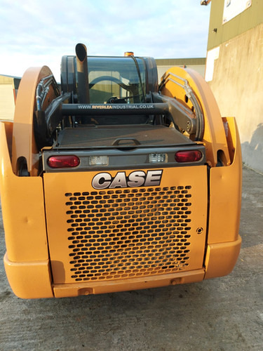 2014 CASE SV300 - شيول صغير: صور 5 2014 CASE SV300 - شيول صغير: صور 5