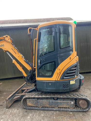 2017 Hyundai R25Z-9AK - حفارة: صور 1 2017 Hyundai R25Z-9AK - حفارة: صور 1