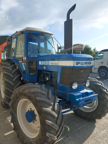 Ford TW-20 - جرار: صور 4 Ford TW-20 - جرار: صور 4