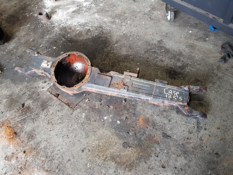 Case 1255 Xl Front Axle Housing, Beam 4448302024, 4468461008, 3229119r1 - المحور الأمامي - الآلات والماكينات الزراعية: صور 1 Case 1255 Xl Front Axle Housing, Beam 4448302024, 4468461008, 3229119r1 - المحور الأمامي - الآلات والماكينات الزراعية: صور 1