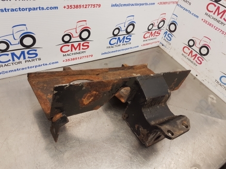 Case 1394, 1294 Fuel Tank Bracket Rhs K307955 - خزان وقود - جرار: صور 2 Case 1394, 1294 Fuel Tank Bracket Rhs K307955 - خزان وقود - جرار: صور 2