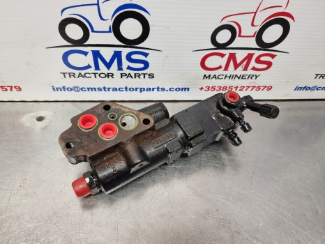 Case Maxxum New Holland T5, T6, Tsa, T6000 T6.145 Trailer Brake Valve 5192069 - أجزاء الفرامل: صور 4 Case Maxxum New Holland T5, T6, Tsa, T6000 T6.145 Trailer Brake Valve 5192069 - أجزاء الفرامل: صور 4
