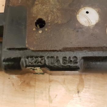 Case Mxm New Holland Tm Series, Hydraulic Priority Valve 47123176 - صمامات هيدروليكية - جرار: صور 4 Case Mxm New Holland Tm Series, Hydraulic Priority Valve 47123176 - صمامات هيدروليكية - جرار: صور 4