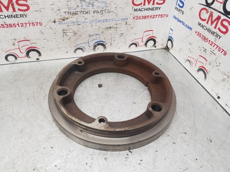 Case Puma, Mxm New Holland T7, Mxm T7040 Rear Axle Brake Piston 5195093 - أجزاء الفرامل - الآلات والماكينات الزراعية: صور 1 Case Puma, Mxm New Holland T7, Mxm T7040 Rear Axle Brake Piston 5195093 - أجزاء الفرامل - الآلات والماكينات الزراعية: صور 1