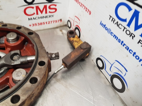 Caterpillar Th62 Manitou Brake Plate Clark Hurth - أجزاء الفرامل - الآلات والماكينات الزراعية: صور 4 Caterpillar Th62 Manitou Brake Plate Clark Hurth - أجزاء الفرامل - الآلات والماكينات الزراعية: صور 4