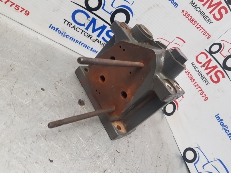 Claas Arion 500, 600 Spool Distribution Valve 4302904, 0011362040, 0011362041 - صمامات هيدروليكية - جرار: صور 4 Claas Arion 500, 600 Spool Distribution Valve 4302904, 0011362040, 0011362041 - صمامات هيدروليكية - جرار: صور 4