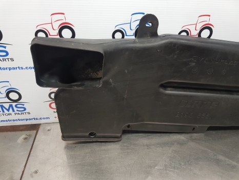 Claas Arion 640, 600, 500 Air Duct Panel,straight Connector 0021956561 - الكابينة والداخلية - جرار: صور 2 Claas Arion 640, 600, 500 Air Duct Panel,straight Connector 0021956561 - الكابينة والداخلية - جرار: صور 2