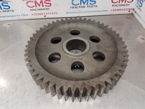 Claas Axos 340, 310, Ergos 436, 466, Celtis 456 Rear Axle Crown Wheel 0011119820 - المحور الخلفي - جرار: صور 4 Claas Axos 340, 310, Ergos 436, 466, Celtis 456 Rear Axle Crown Wheel 0011119820 - المحور الخلفي - جرار: صور 4