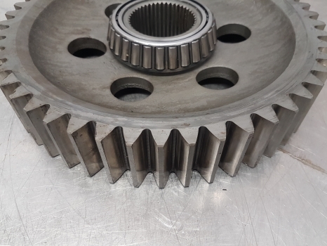 Claas Axos 340, 310, Ergos 436, 466, Celtis 456 Rear Axle Crown Wheel 0011119820 - المحور الخلفي - جرار: صور 2 Claas Axos 340, 310, Ergos 436, 466, Celtis 456 Rear Axle Crown Wheel 0011119820 - المحور الخلفي - جرار: صور 2