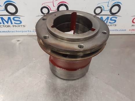 Claas Axos 340 Cx, Celtis, Ergos Rear Axle Bearing Housing Rhs 7700075190 - المحور الخلفي - جرار: صور 4 Claas Axos 340 Cx, Celtis, Ergos Rear Axle Bearing Housing Rhs 7700075190 - المحور الخلفي - جرار: صور 4
