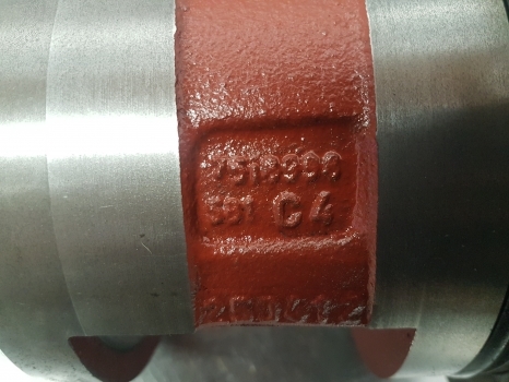 Claas Axos 340 Cx, Celtis, Ergos Rear Axle Bearing Housing Rhs 7700075190 - المحور الخلفي - جرار: صور 5 Claas Axos 340 Cx, Celtis, Ergos Rear Axle Bearing Housing Rhs 7700075190 - المحور الخلفي - جرار: صور 5