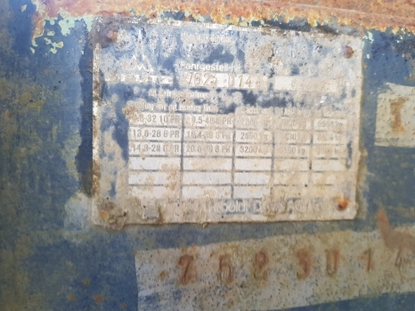 Deutz Dx140as, Dx140 As Front Axle Bracket Support - المحور الأمامي - جرار: صور 5 Deutz Dx140as, Dx140 As Front Axle Bracket Support - المحور الأمامي - جرار: صور 5